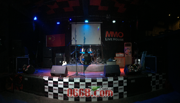 关于MMO Livehouse  MMO Live House酒吧成立于2013年，至今已有3年之久，是粤西唯一一家以现场音乐为主体的 ...